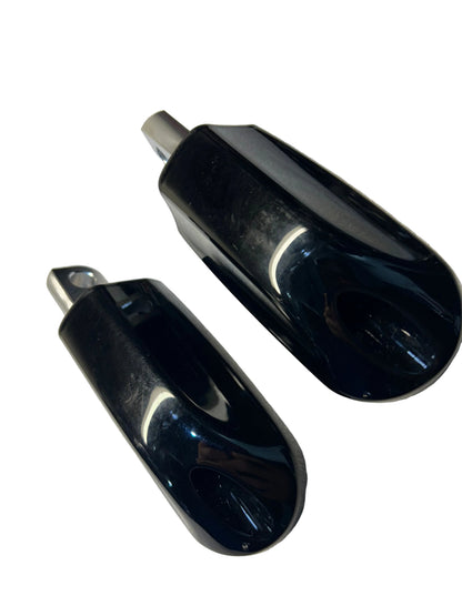 Harley Davidson OEM Black Streamliner Footpegs 50501800