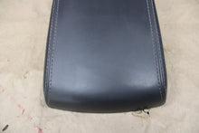 08-14 CHALLENGER SRT8 CENTER CONSOLE LID BLACK LEATHER ARMREST