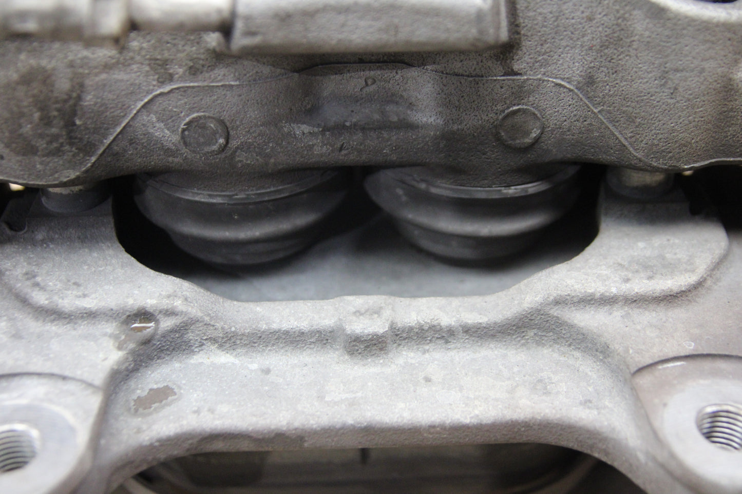 2012-2017 Audi A6 A7 A8 Front Brake Caliper RH Passenger 4G0615124E 4H0615125