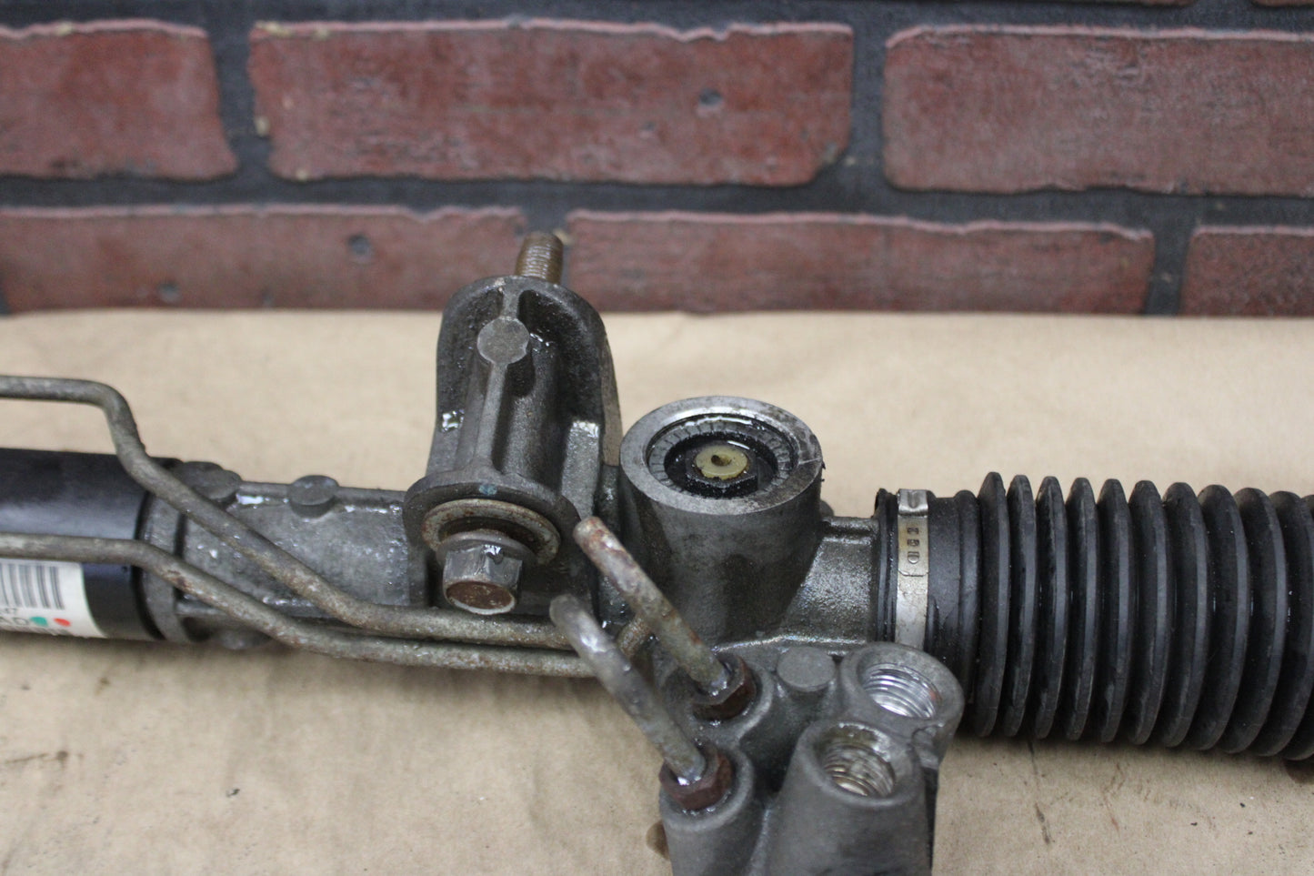 2011 Dodge Caliber Power Steering Rack and Pinion Assembly OEM 05290935AD