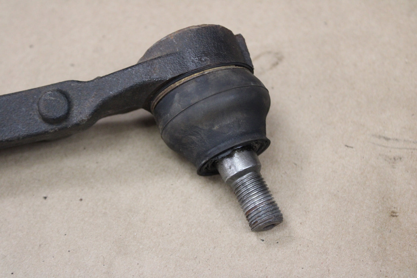 11-23 DODGE CHALLENGER FRONT LEFT RIGHT SUSPENSION CONTROL ARM SET