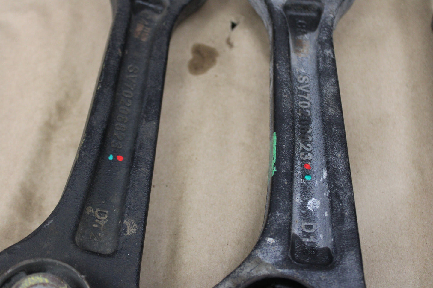 11-23 DODGE CHALLENGER FRONT LEFT RIGHT SUSPENSION CONTROL ARM SET