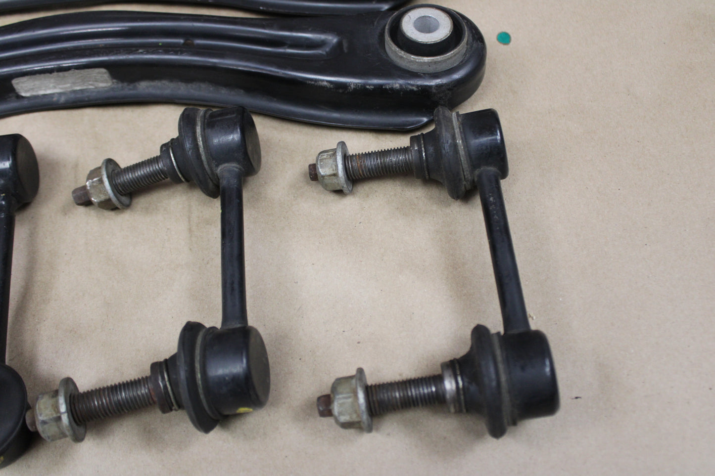 2011-2015 Dodge Durango Jeep Grand Cherokee Sway Bar End Links Rear Control Arms