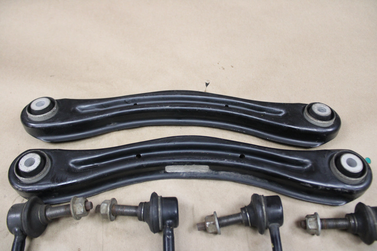2011-2015 Dodge Durango Jeep Grand Cherokee Sway Bar End Links Rear Control Arms