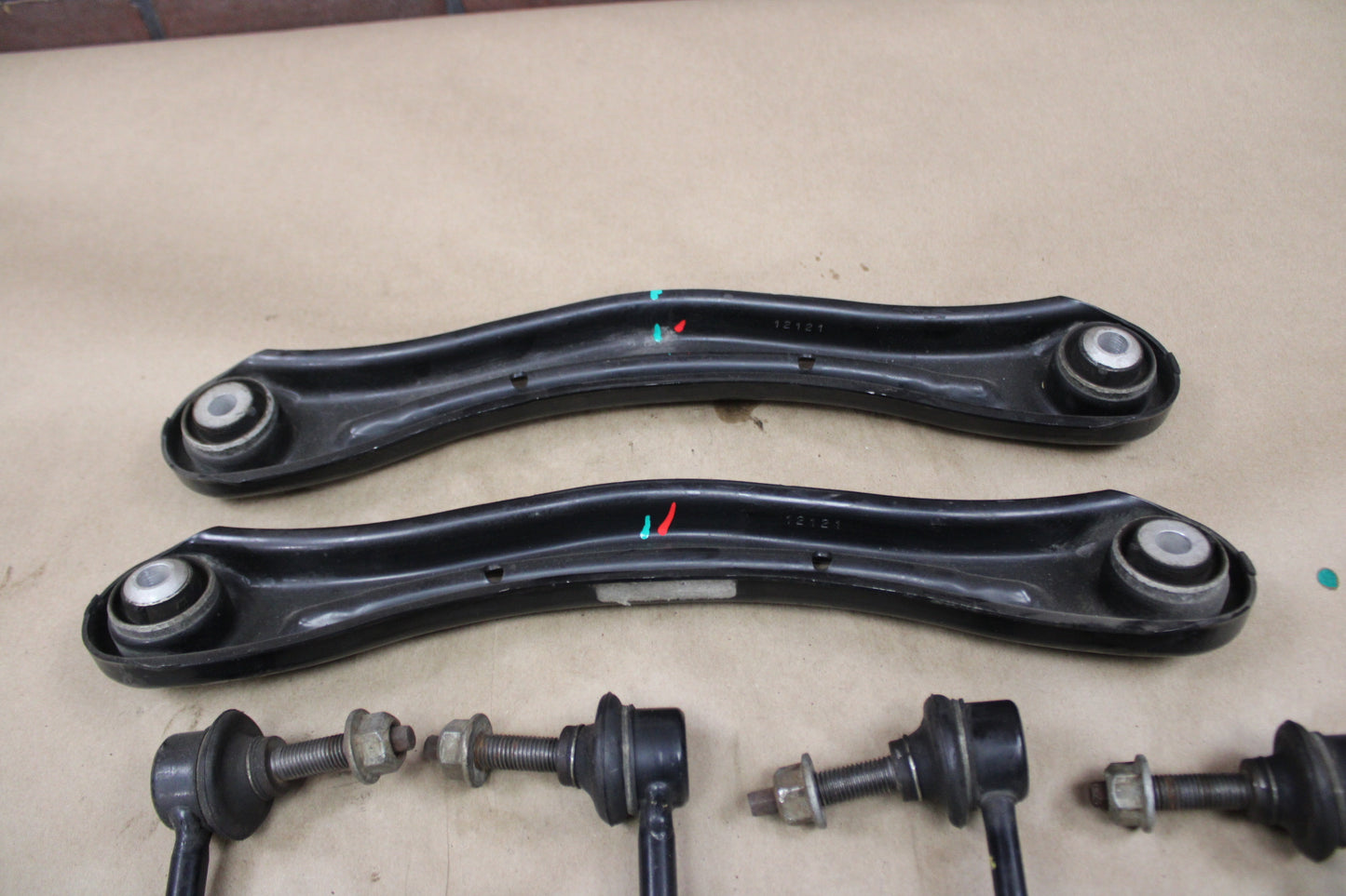 2011-2015 Dodge Durango Jeep Grand Cherokee Sway Bar End Links Rear Control Arms
