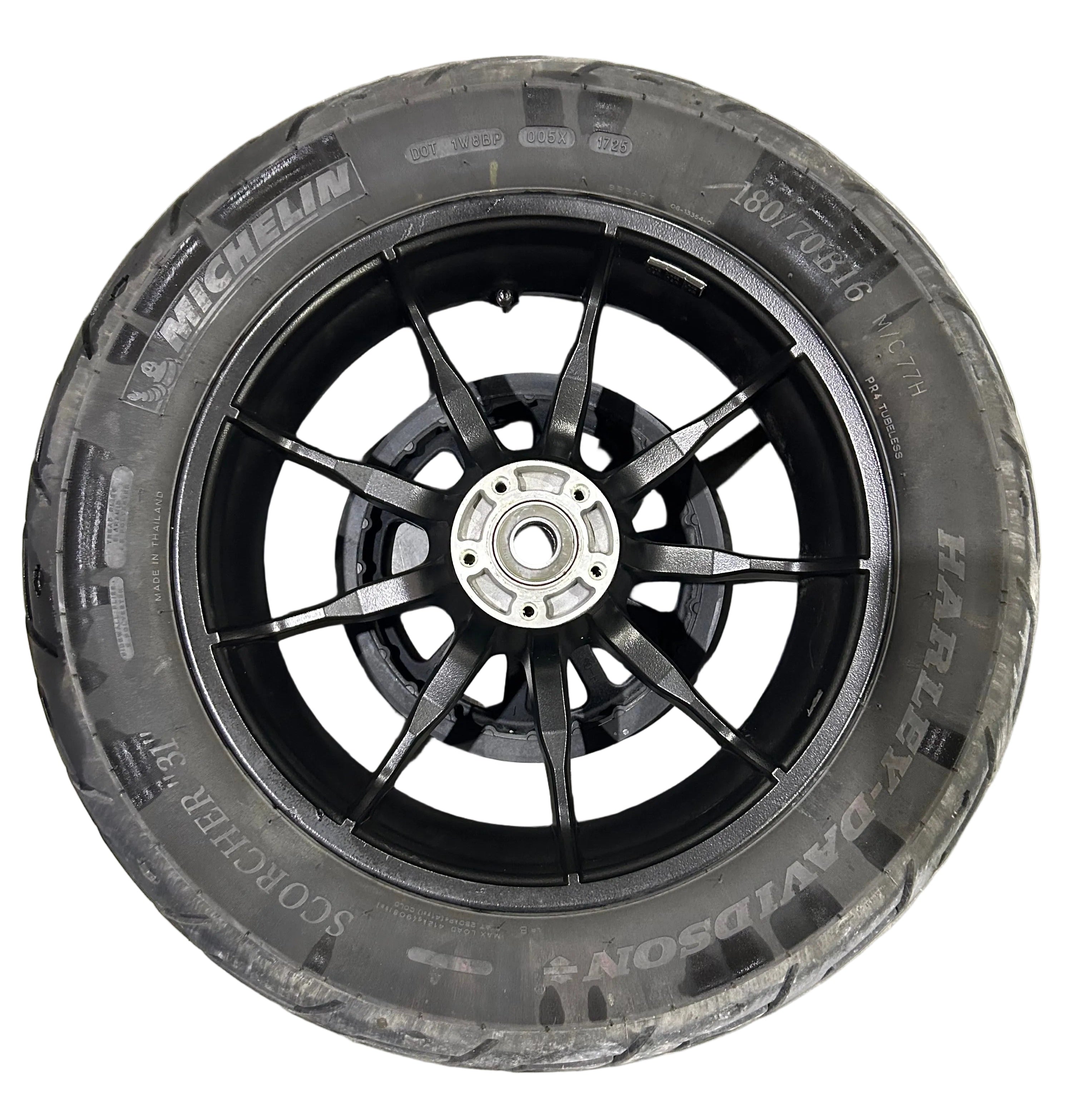 Harley Davidson OEM 25-Up Low Rider ST Black Rear Wheel 40900999