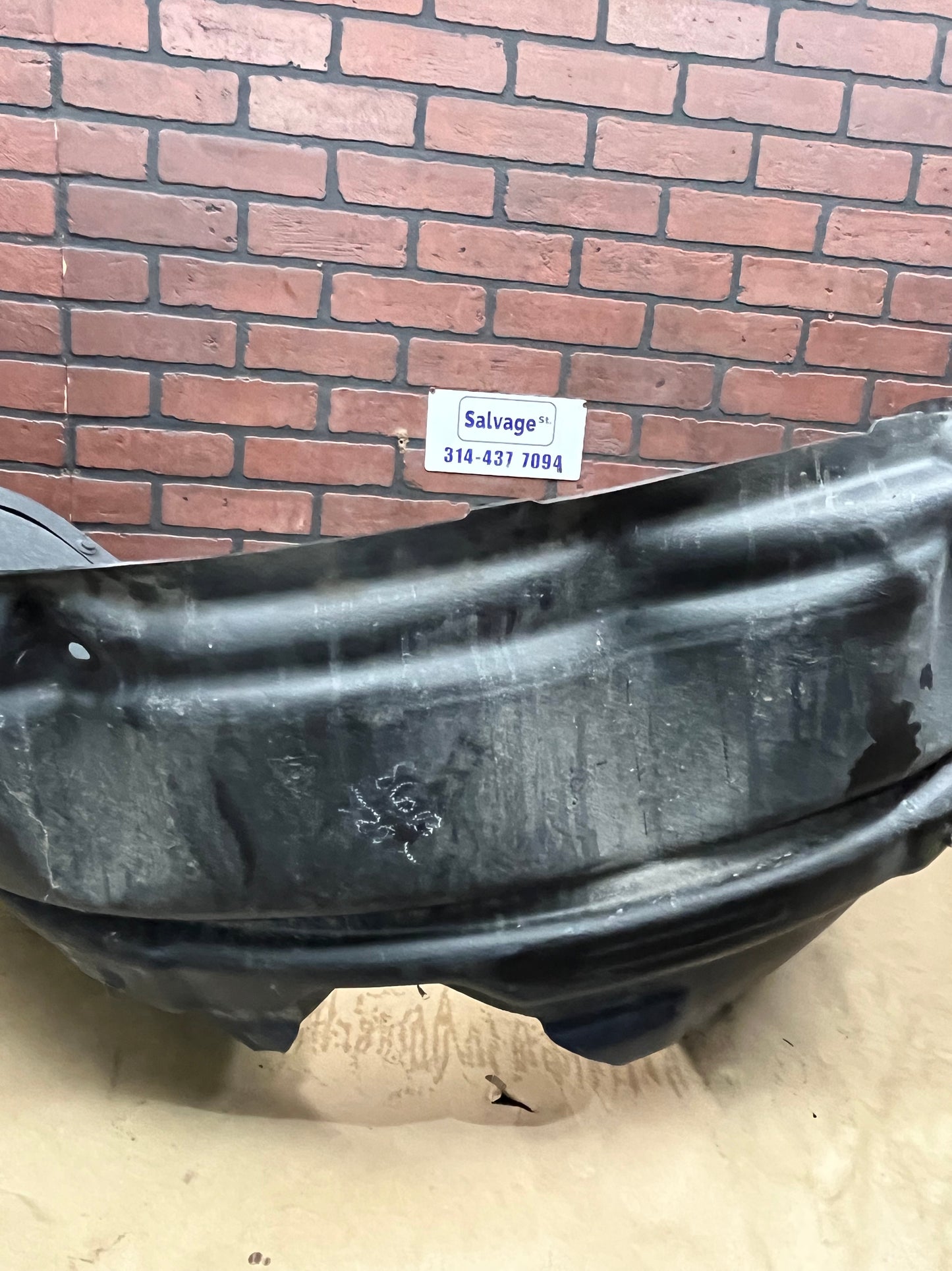 2018-2023 CHALLENGER WIDEBODY FRONT DRIVER LH LINER SPLASH SHIELD OEM 68319963AE