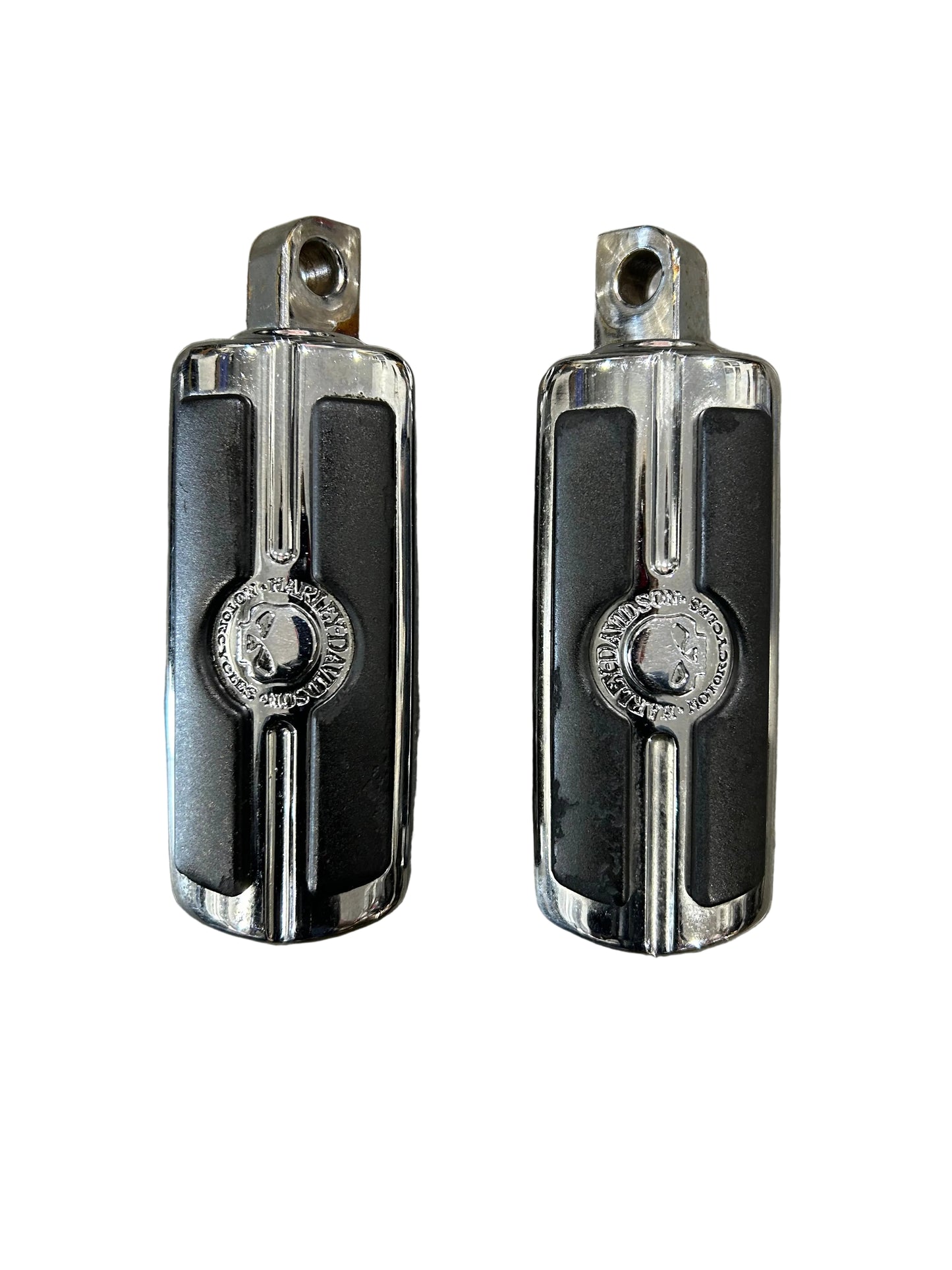 Harley Davidson OEM Willie G Skull Footpegs Set 50370-04