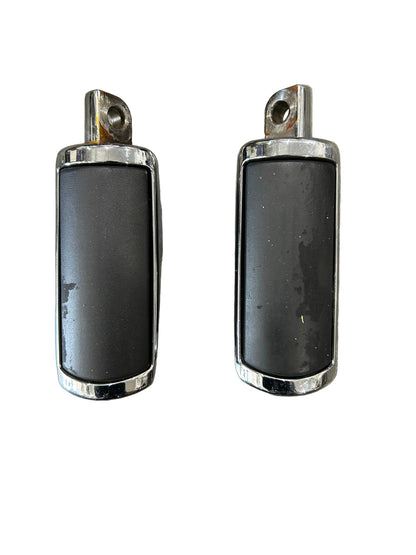 Harley Davidson OEM Willie G Skull Footpegs Set 50370-04
