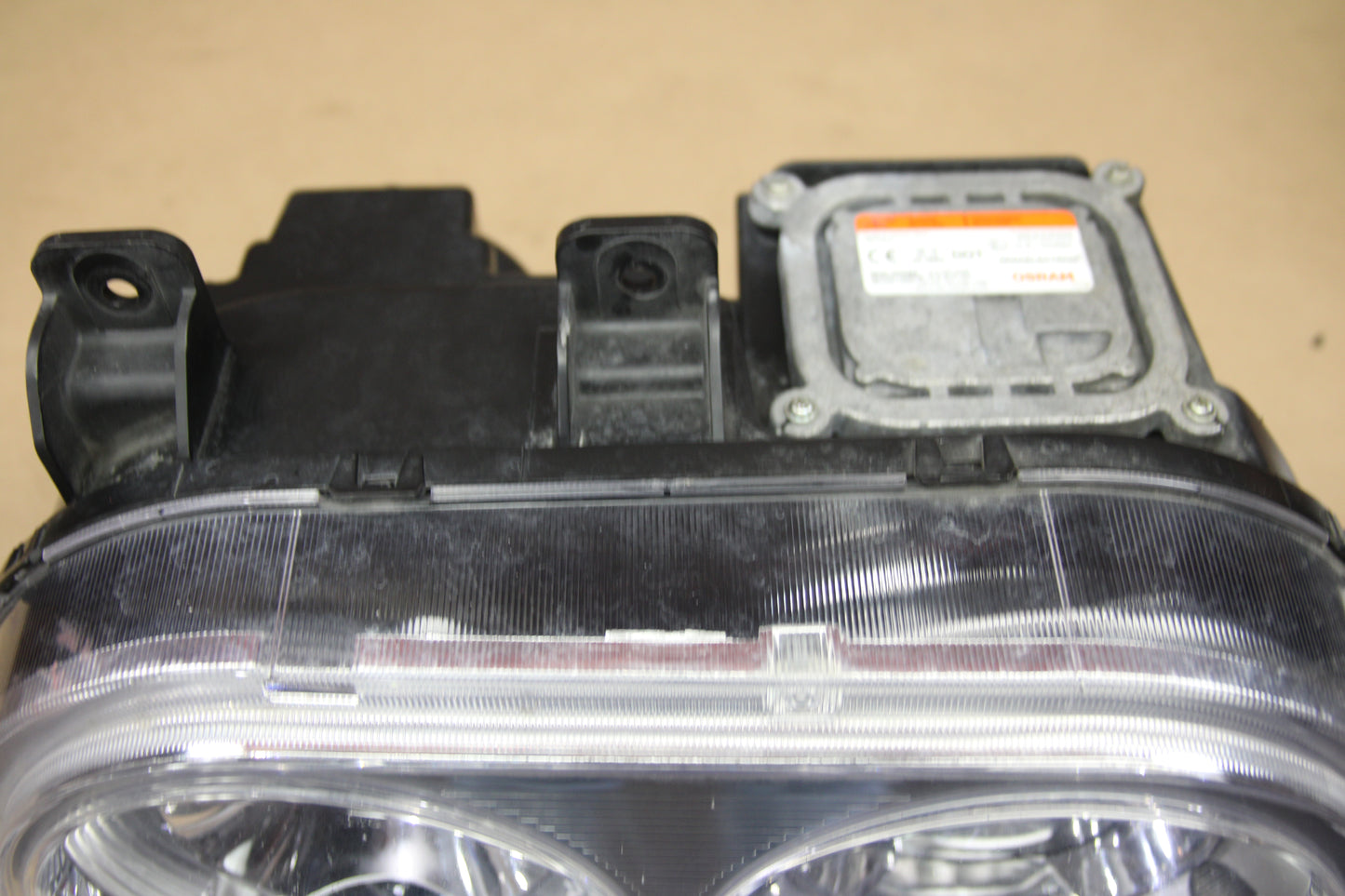 2008-2014 Dodge Challenger SRT8 Driver Left Side HID Headlight Assembly OEM