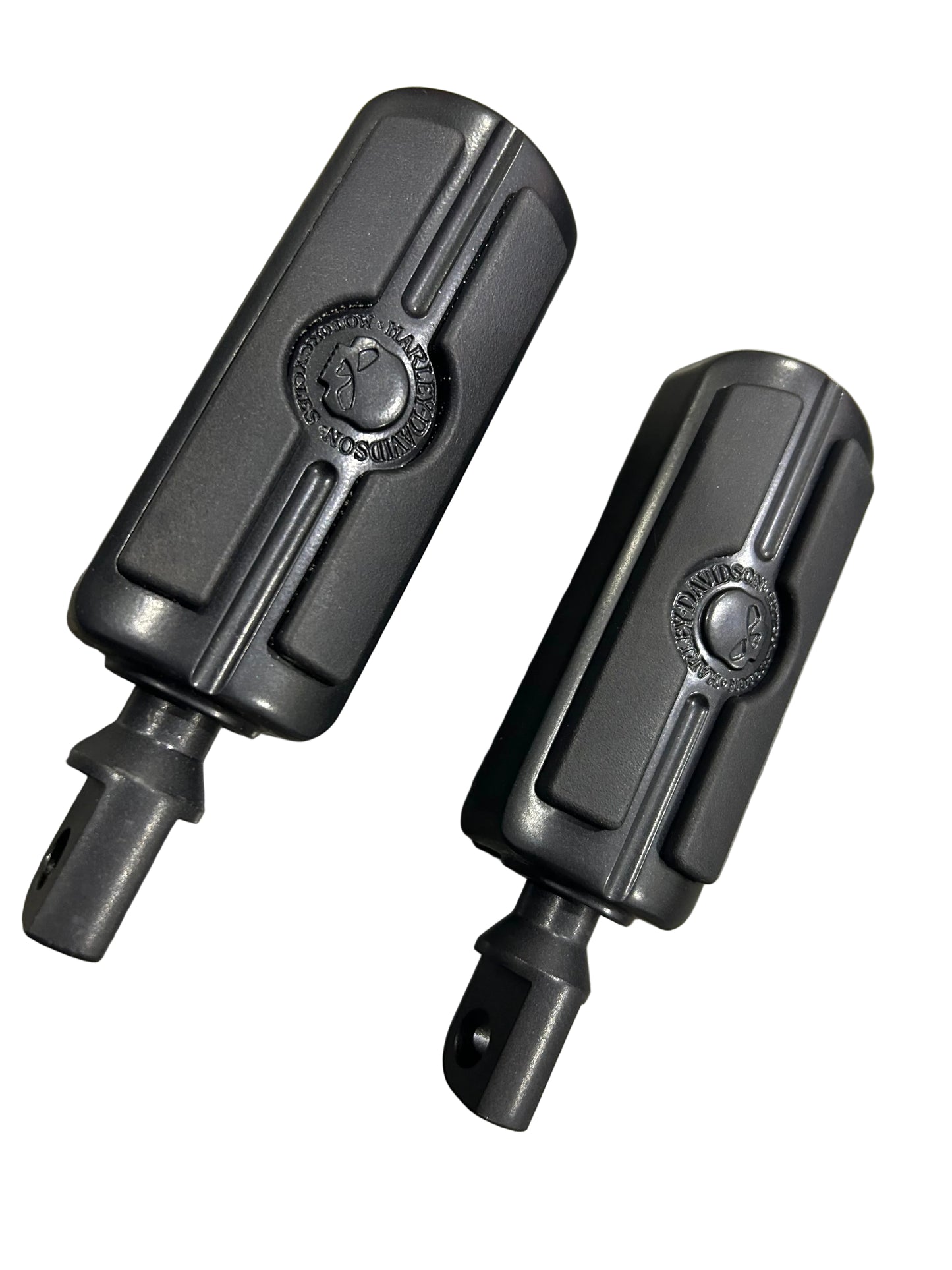Harley Davidson OEM Black Willie G Skull Footpegs 50501288
