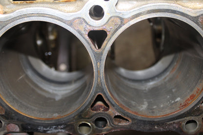 2005-2010 Chrysler 300 Dodge Charger Challenger SRT8 6.1L Hemi Bare Block