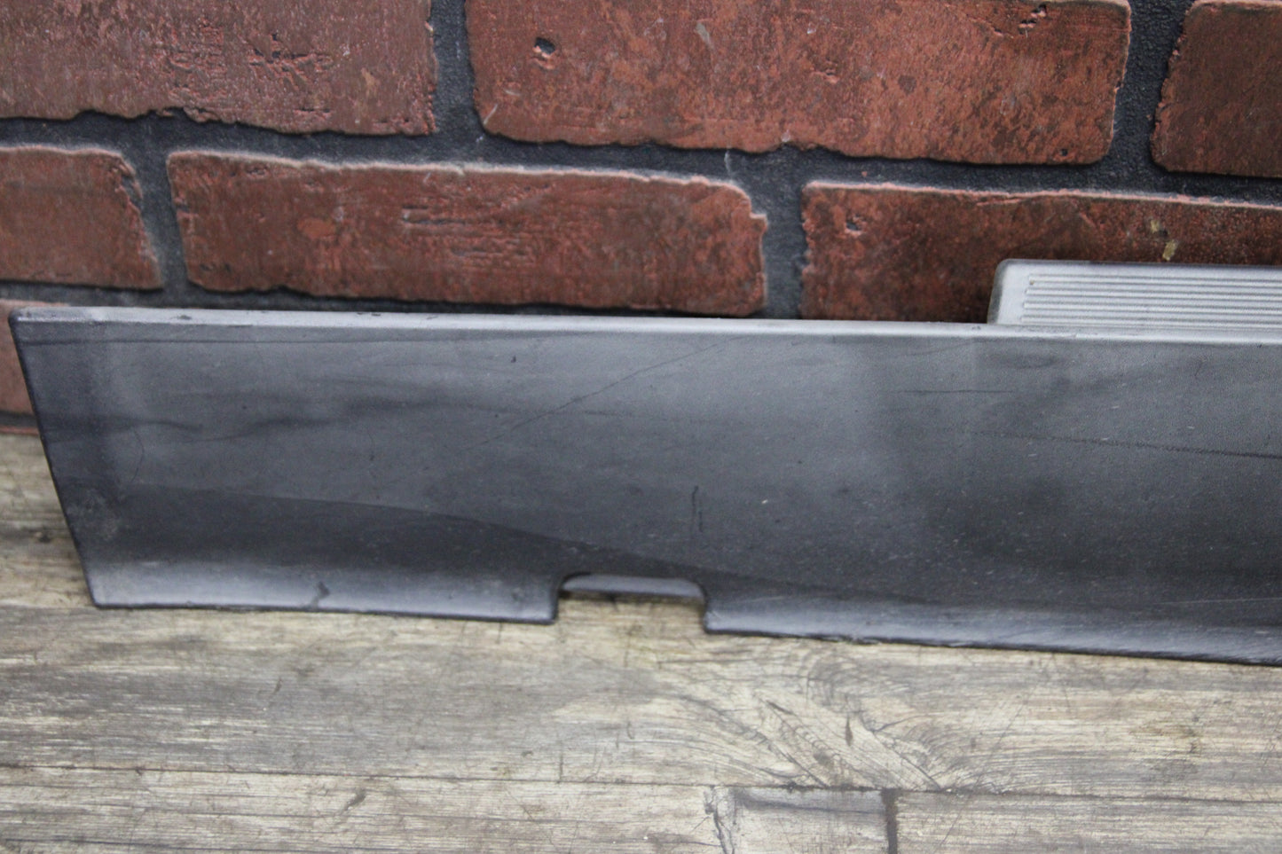 2008-2014 Dodge Challenger Driver LH Rocker Panel Side Skirt 05028799AC OEM