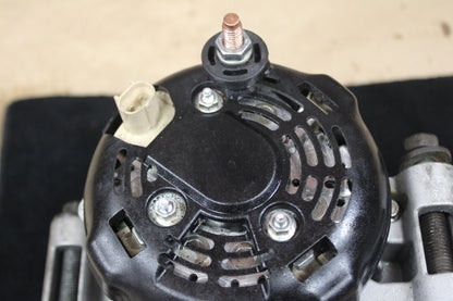 05-07 Chrysler 300 Dodge Charger Magnum Engine Alternator Replacement