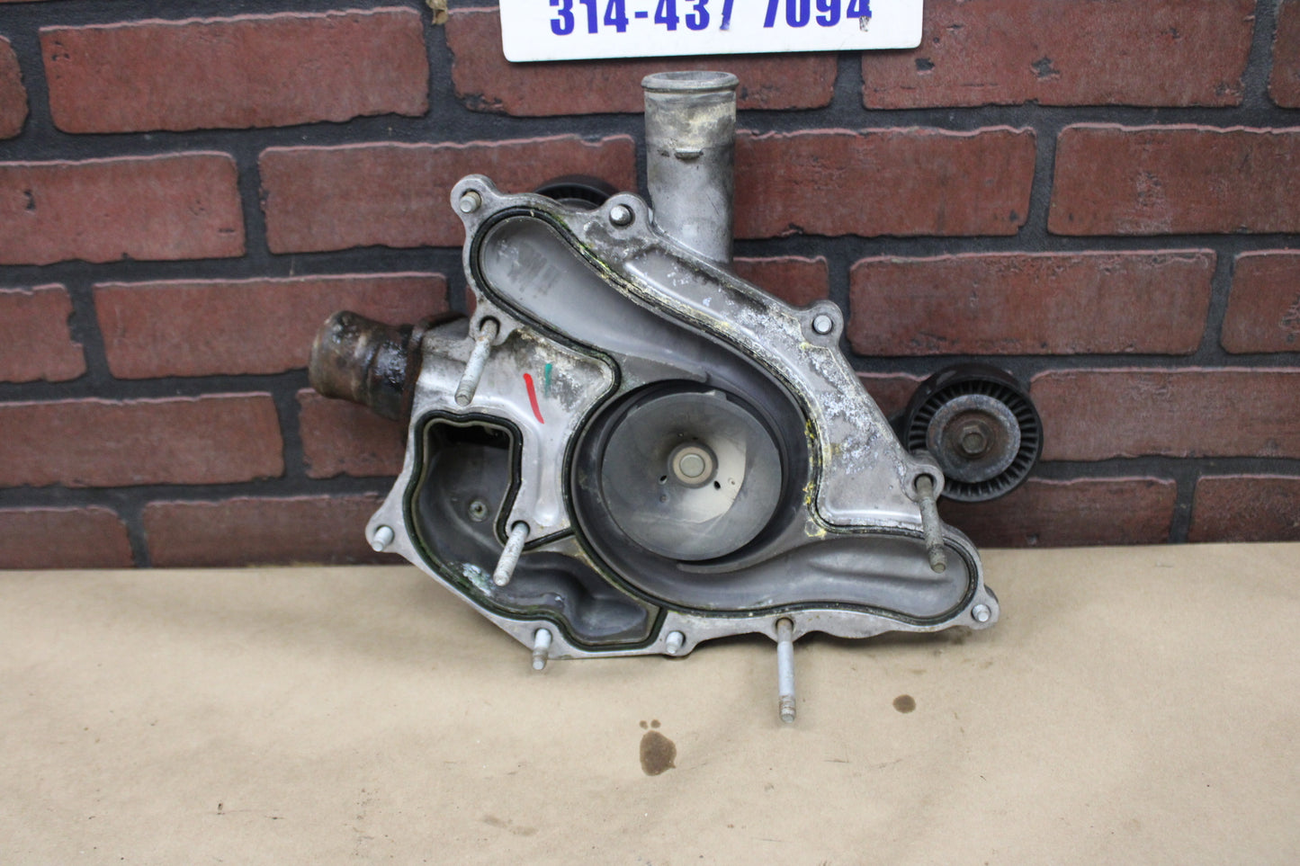 05-10 Chrysler 300 Dodge Charger Challenger SRT8 6.1L Hemi Water Pump 120-7150