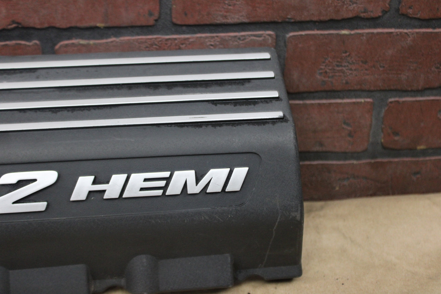 2011-2023 Dodge Charger Challenger 300 SRT8 SRT 392 6.4L Engine Cover Left Right