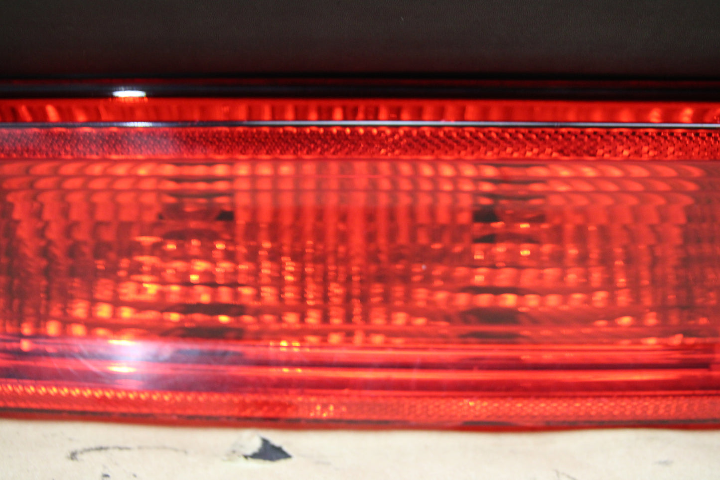2008-2010 Dodge Challenger Rear Center Brake Light Trunk Mounted Tail Lamp OEM