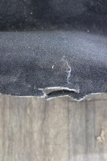 11-23 DODGE CHARGER FRONT PASSENGER RH FLOOR CARPET COVER OEM