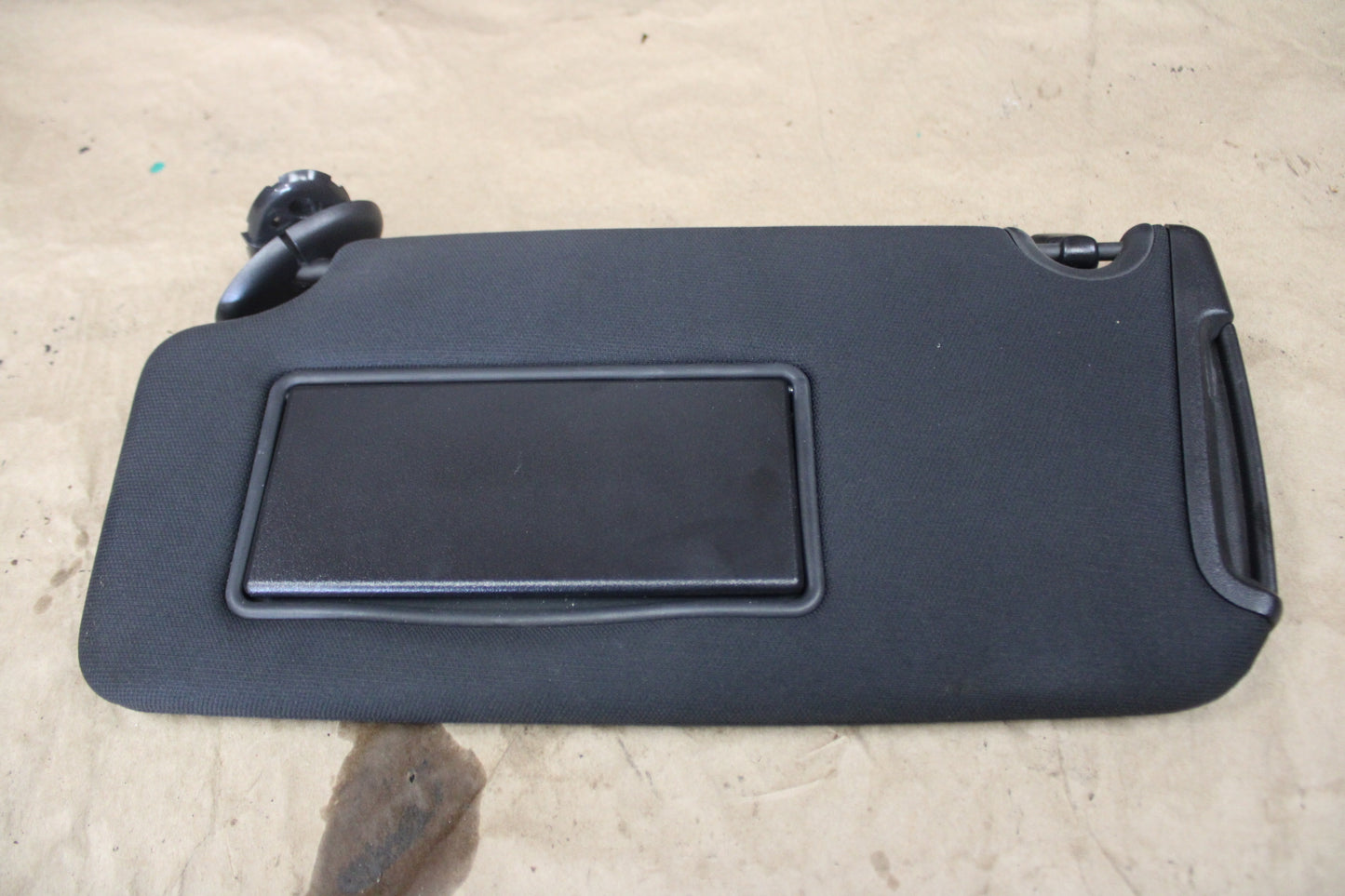 14-23 Dodge Charger LH RH Sunvisor Sun Visor Shade Set Pair Black OEM