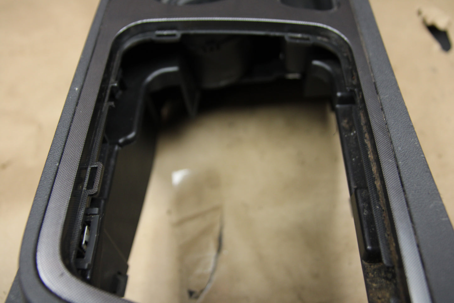 2008-2014 Dodge Challenger SRT Black Center Console Assembly OEM w/ Cupholders