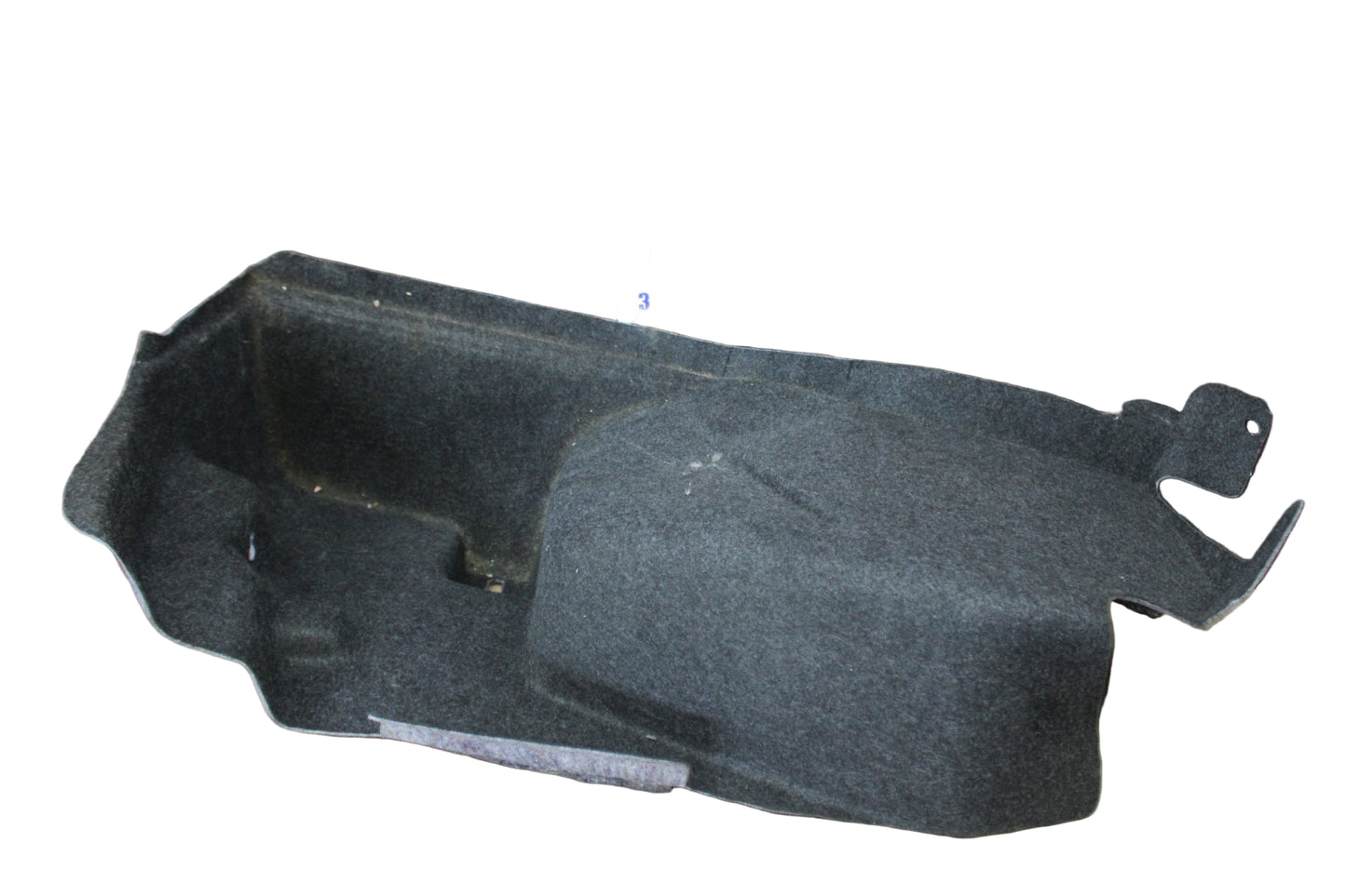 05-10 CHRYSLER 300 REAR PASSENGER RH QUARTER TRUNK CARPET COVER PANEL