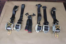 05-06 Charger Chrysler 300 OEM Full Set of Seat Belt Retractors Black 0UX54XDVAE