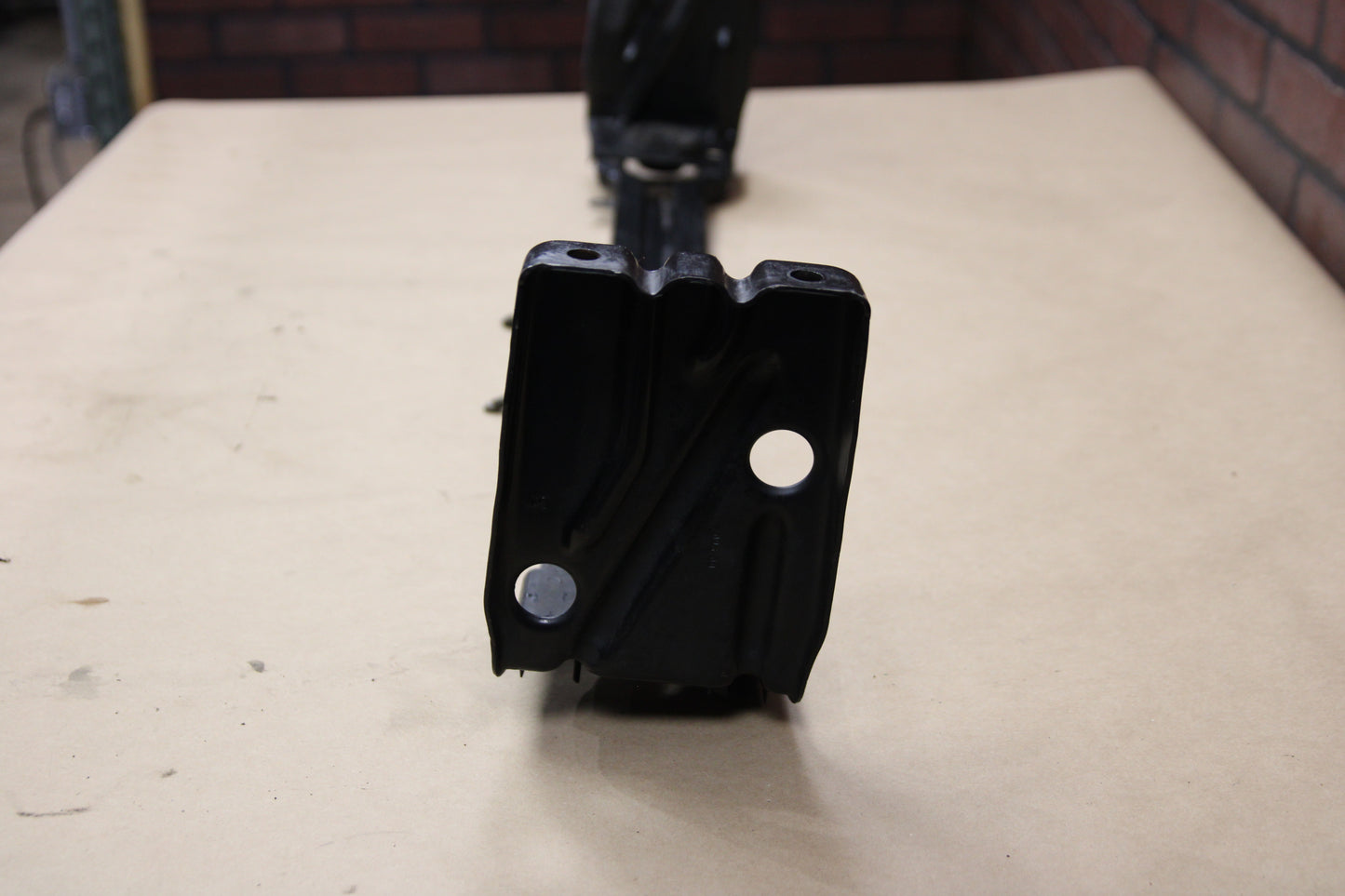 05-23 Dodge Magnum Challenger Charger 300 Radiator Crossmember OEM 05065240AH
