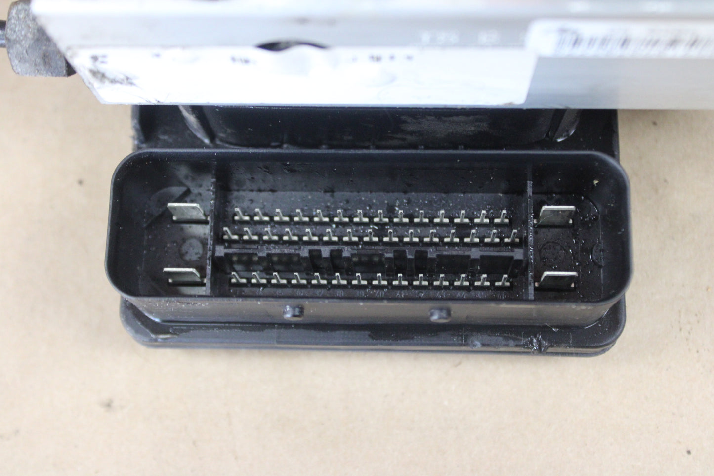 2006 CHRYSLER 300C SRT 6.1L OEM ABS ANTI LOCK BRAKE PUMP MODULE ASSEMBLY