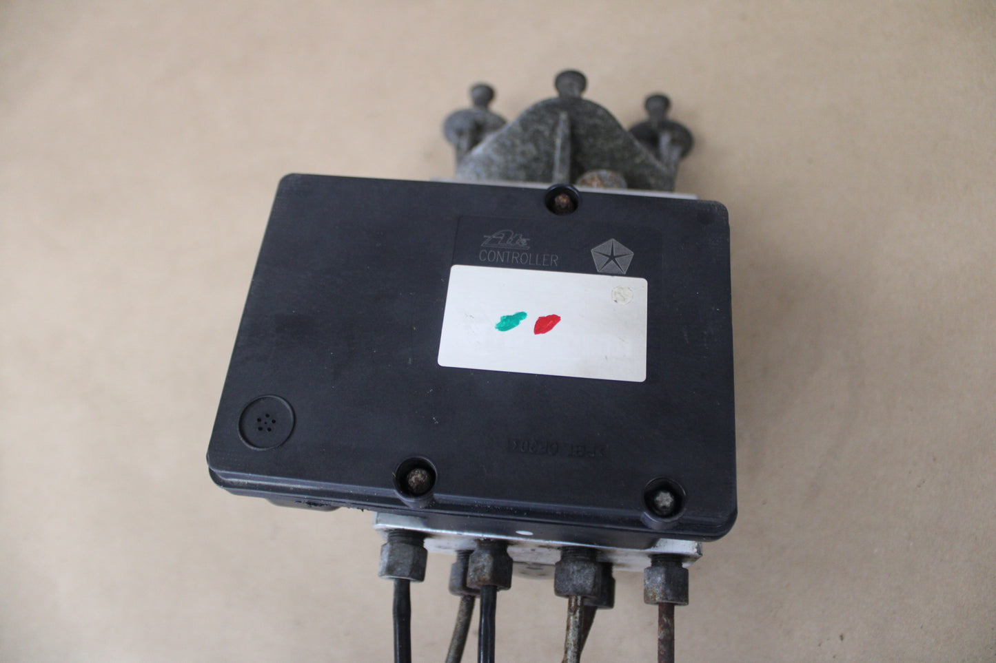 2006 CHRYSLER 300C SRT 6.1L OEM ABS ANTI LOCK BRAKE PUMP MODULE ASSEMBLY