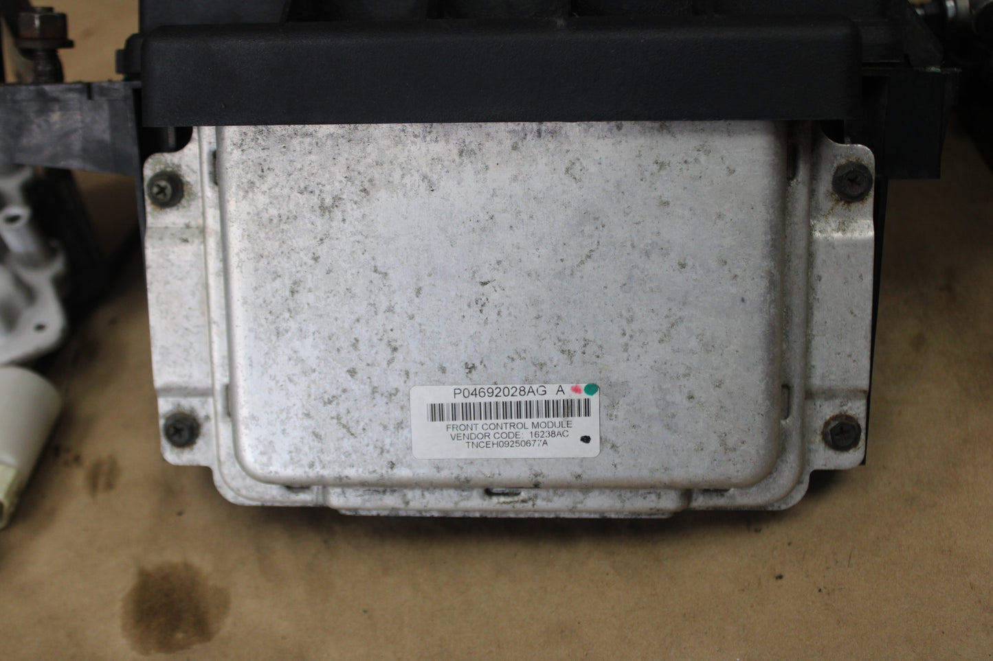 2006 Chrysler 300 SRT8 PCM ECU ECM BCM Ignition Park Assist Module Package OEM
