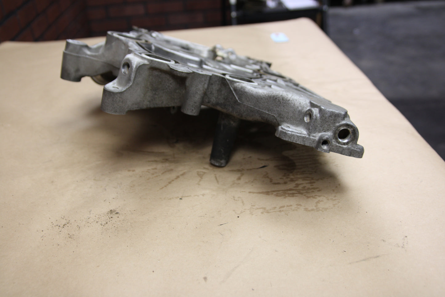 2003-2006 Gen 3 Dodge Viper SRT10 8.3L Timing Cover Engine Plate 05037038AJ OEM