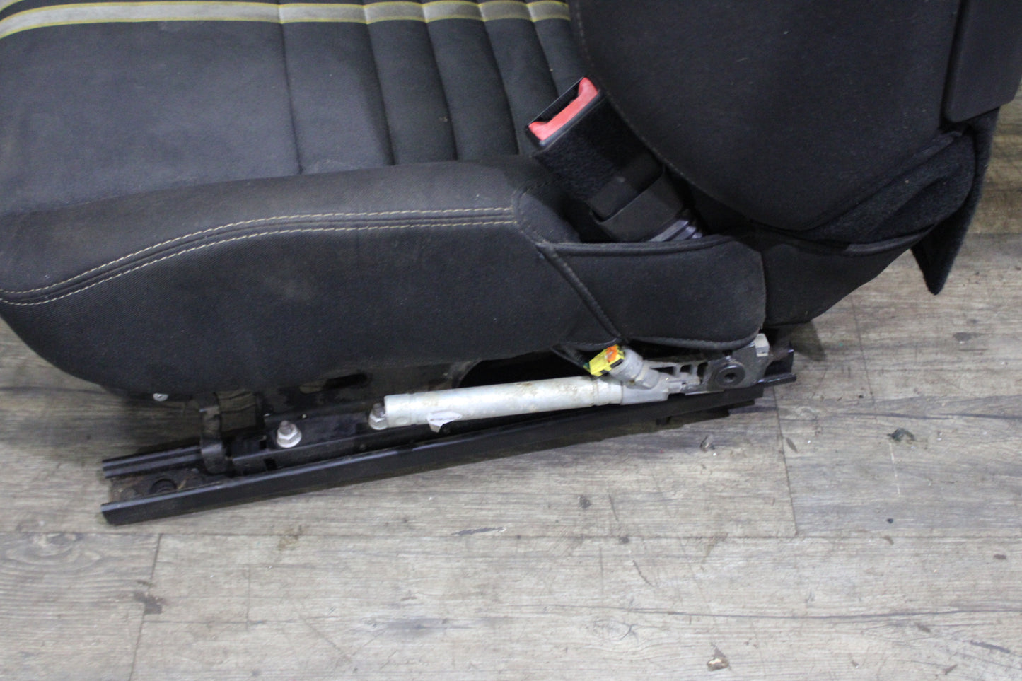 2011-2014 OEM Dodge Charger Super Bee Cloth Manual Passenger Seat