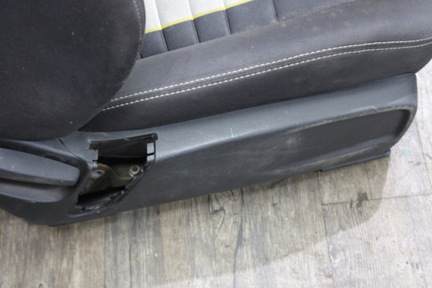 2011-2014 OEM Dodge Charger Super Bee Cloth Manual Passenger Seat