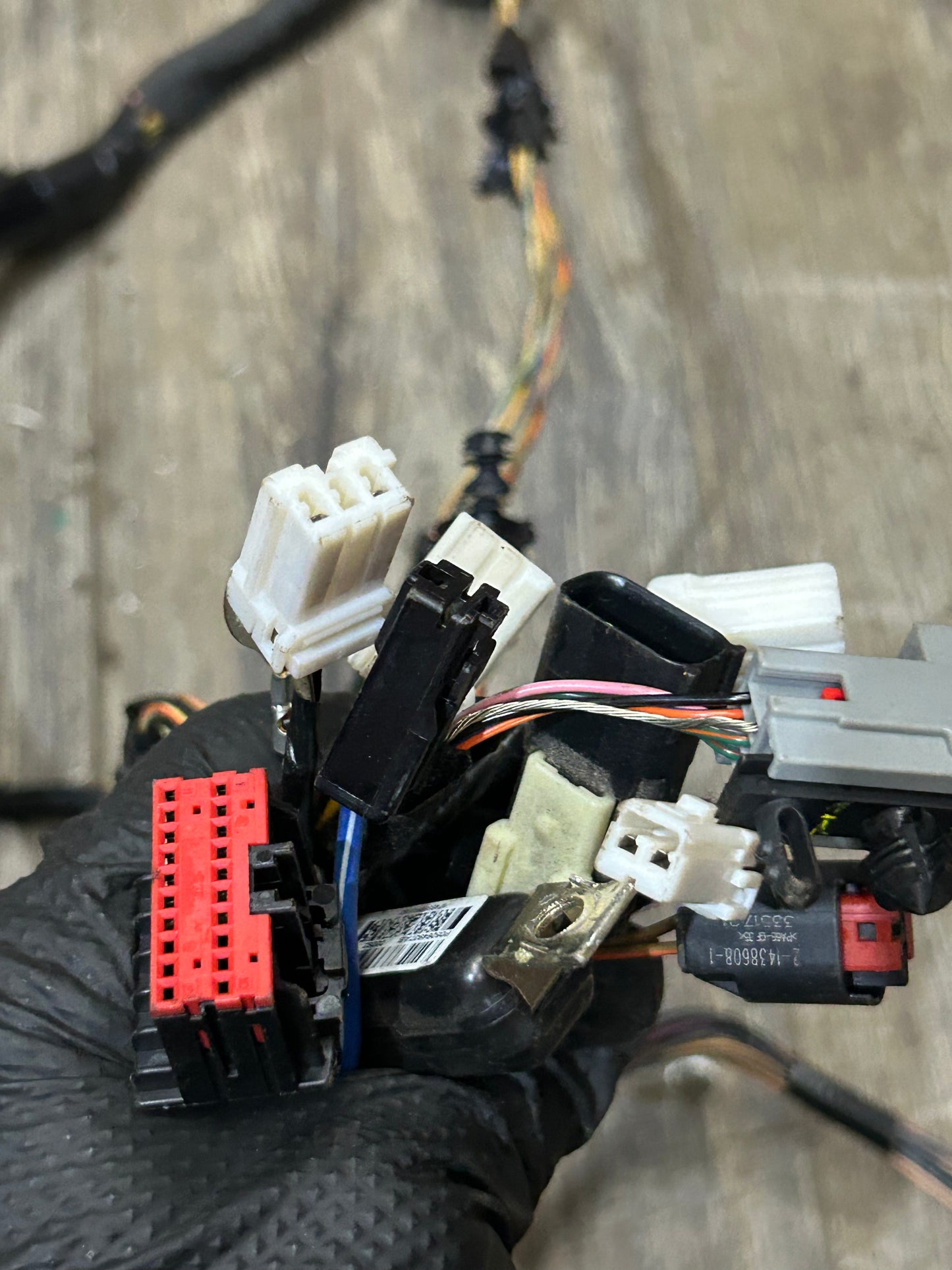 2018 Dodge Challenger 392 Scat Pack 6.4L Body Wiring Harness Fuse Box OEM
