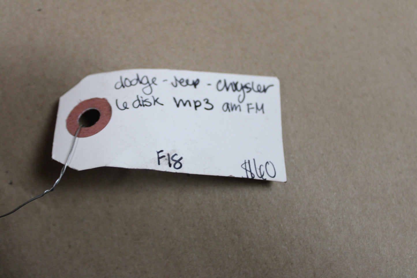 05 Chrysler Dodge Jeep AM FM Radio Cassette Tape 6 Disc CD Player Unit 5064032AI