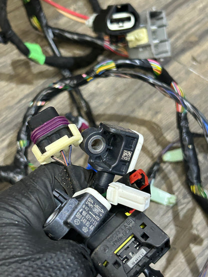 2018 Dodge Challenger 392 Scat Pack 6.4L Body Wiring Harness Fuse Box OEM
