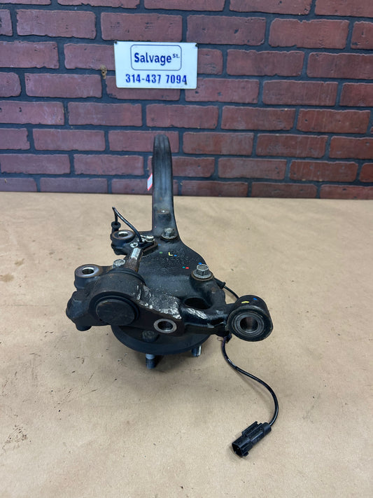 15-23 Dodge Challenger Charger SRT LH Front Spindle Knuckle Hub 68492555AA OEM