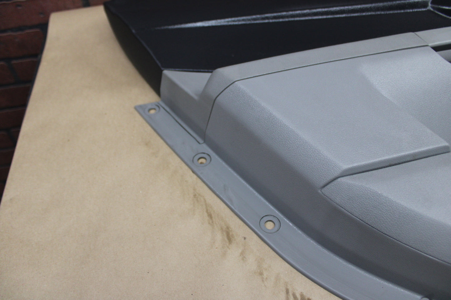 2006-2007 DODGE CHARGER REAR DRIVER LH SIDE INTERIOR DOOR PANEL OEM