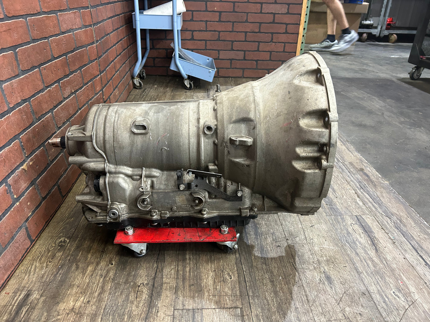 18-23 Challenger Charger RWD 6.4 Auto 8HP70 Transmission 68367523AA Damaged Core