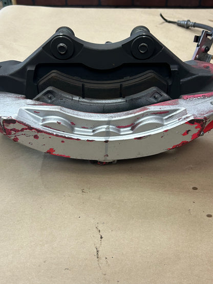 15-23 Dodge Challenger Charger Hellcat LH 6 Piston Brembo W/Front 2-Piece Rotor