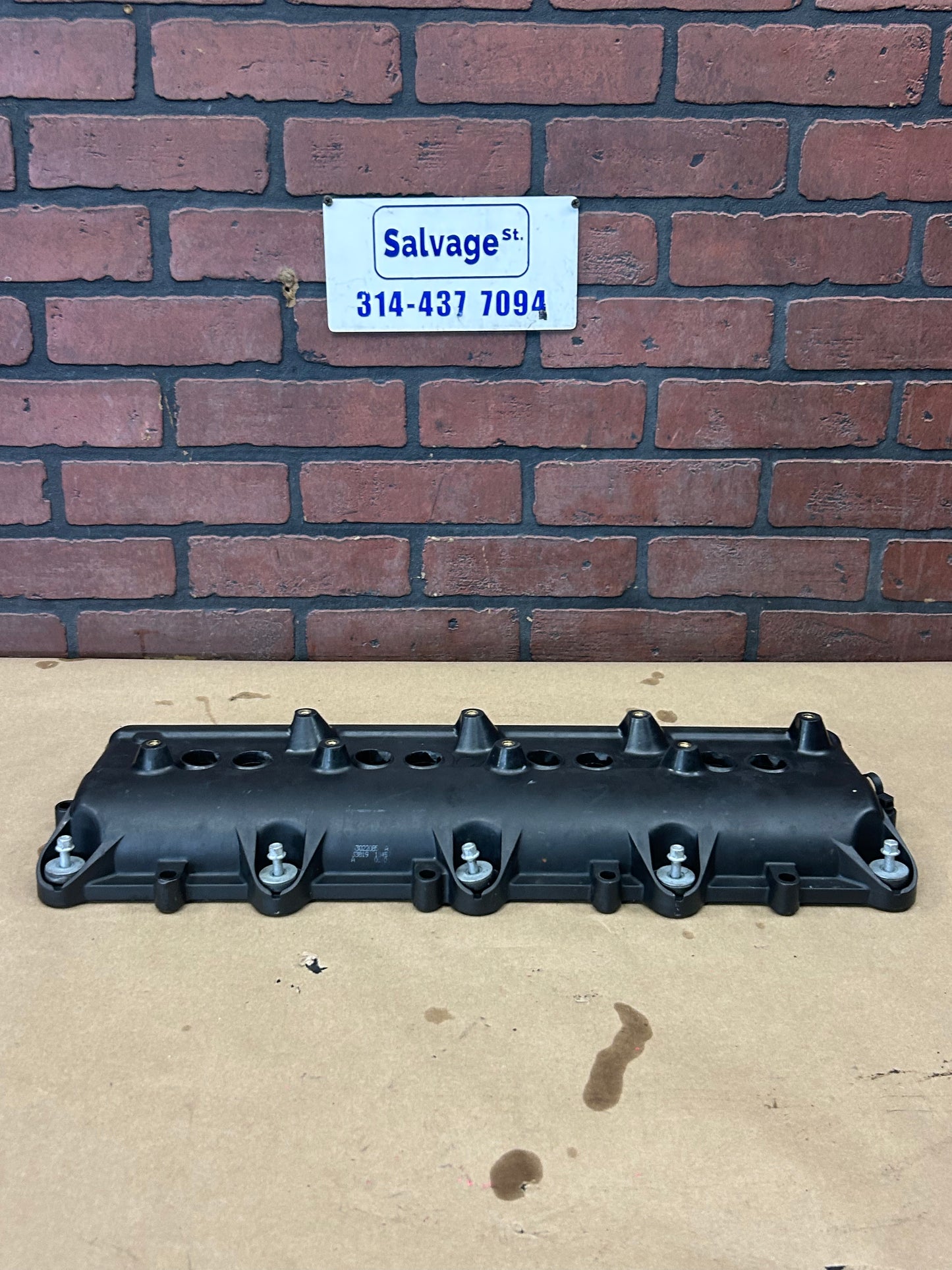 06-26 Dodge Chrysler Jeep Ram 5.7L 6.4L Hemi Engine Valve Cover 53022085AD OEM