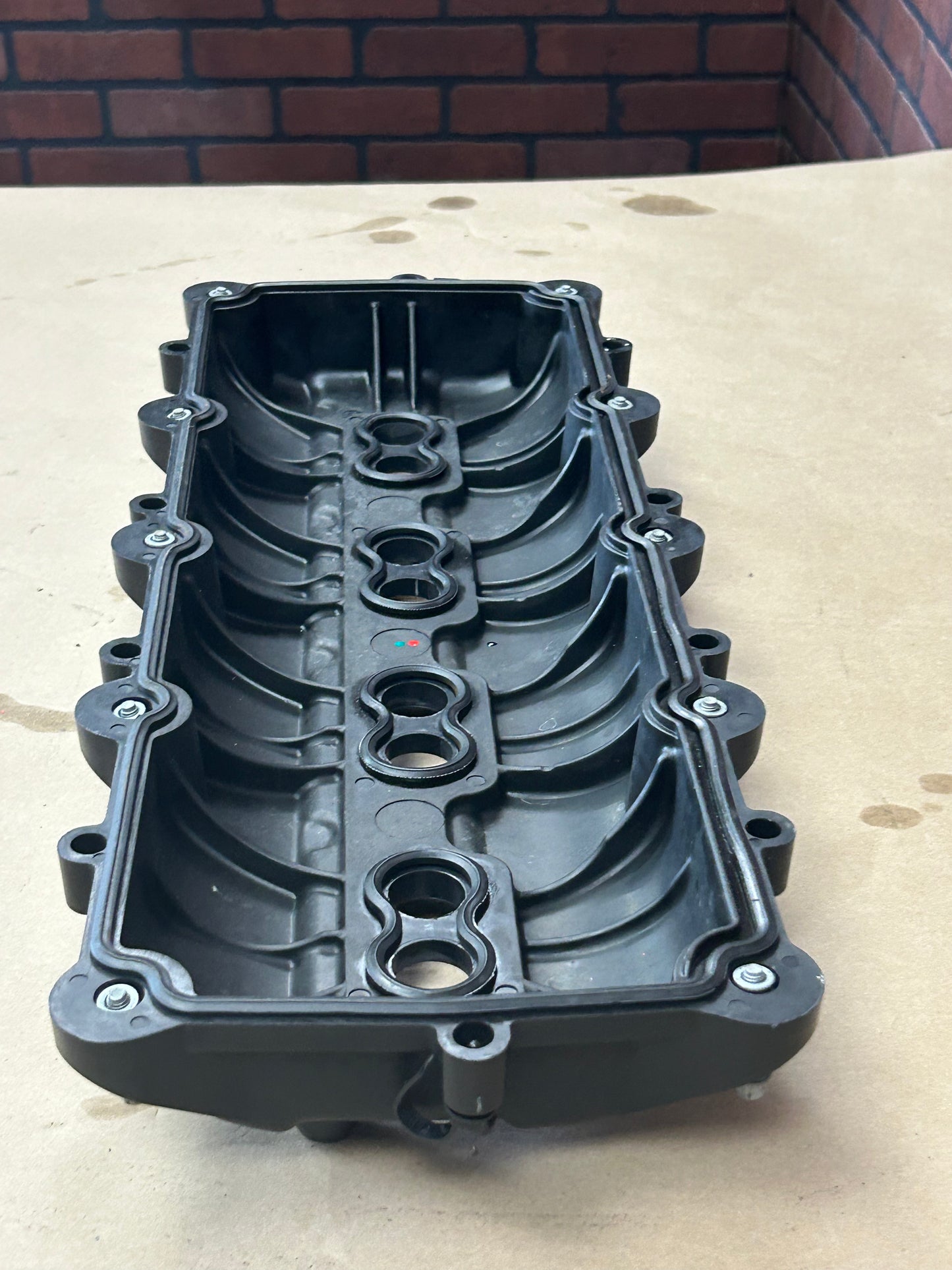 06-26 Dodge Chrysler Jeep Ram 5.7L 6.4L Hemi Engine Valve Cover 53022085AD OEM