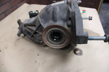 2007 Dodge Charger Challenger 300 SRT8 Rear Axle Differential Carrier 3.06 OEM