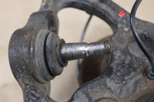 09-14 CHARGER CHALLENGER 300 OEM FRONT PASSENGER RH SPINDLE KNUCKLE