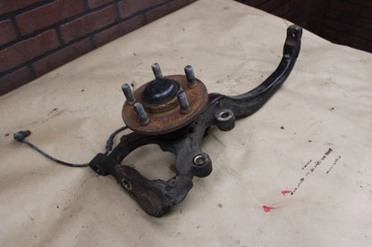 09-14 CHARGER CHALLENGER 300 OEM FRONT DRIVER LH SPINDLE KNUCKLE HUB