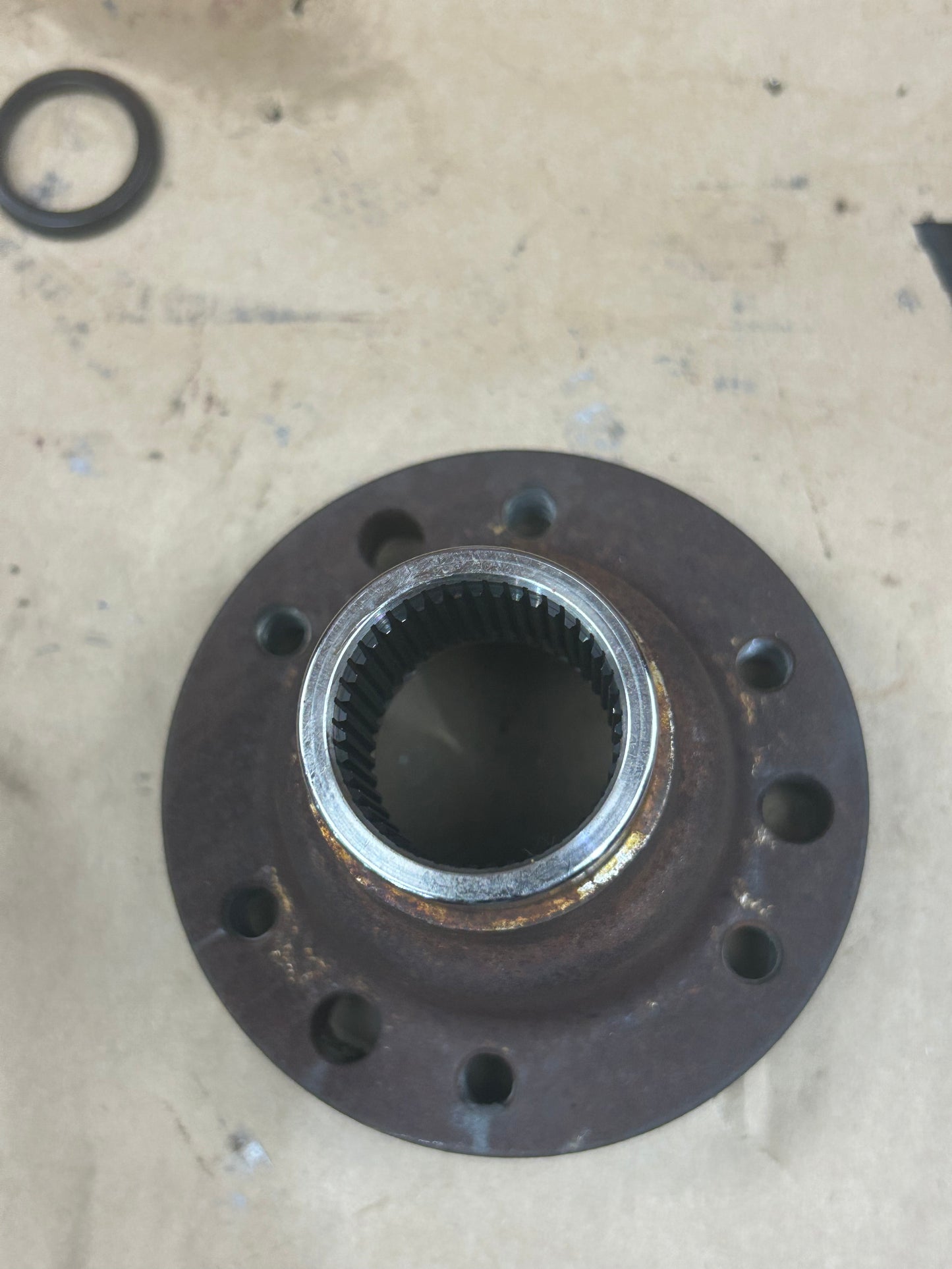 15-26 Mopar Dodge Chrysler Charger 8 Speed Transmission Output Flange Yoke 8HP70