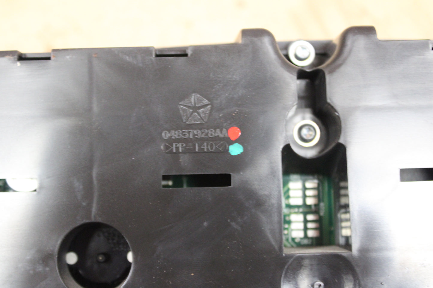 2007 Dodge Charger Magnum Instrument Panel Speedometer Cluster 180mph OEM