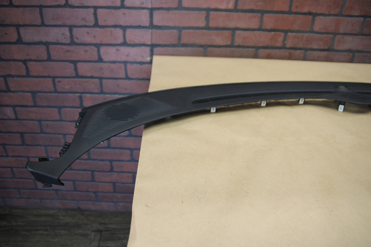 15-23 Dodge Challenger Dashboard Defroster Grille Panel Cover Trim 5LA14DX9AD