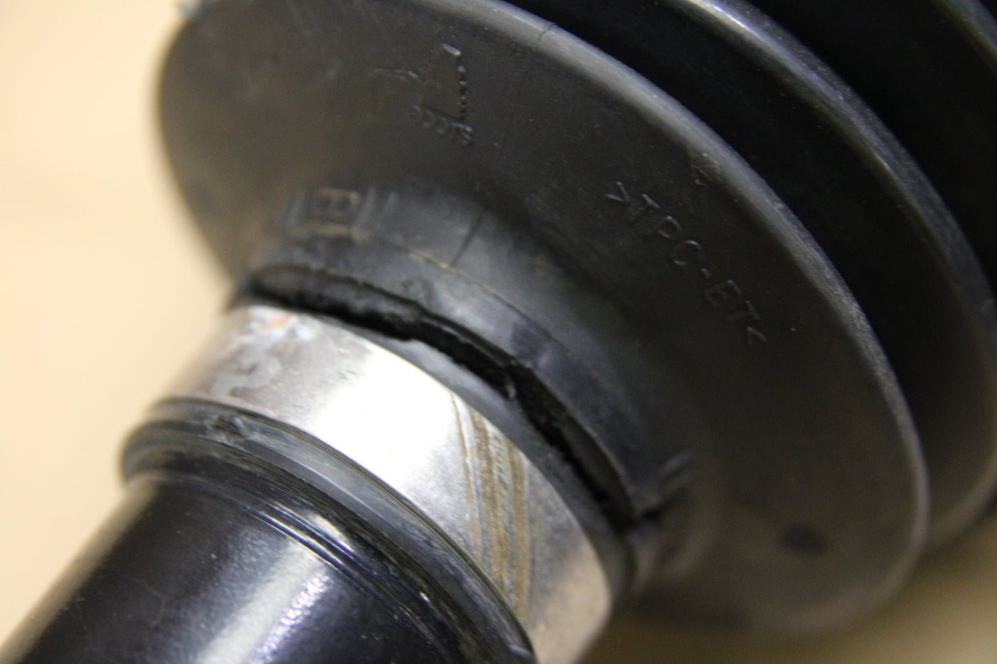 2015-2023 Dodge Challenger Charger 300 RH Passenger Axle Half Shaft 53010748AA