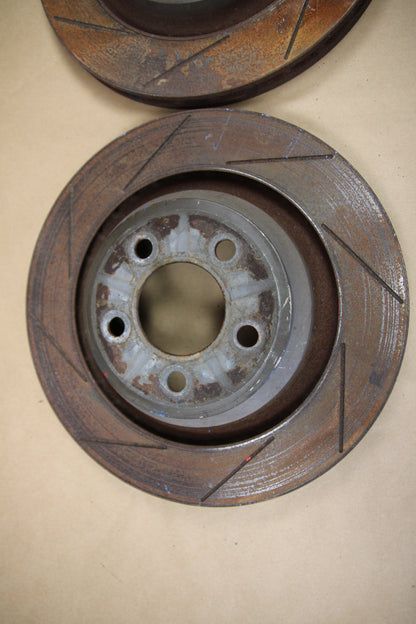 05-20 Dodge Challenger Charger Magnum 300 Slotted Rear Rotor Set 5290538AE OEM